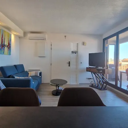 T3 Vue Mer-terrasse-parking * Collioure
